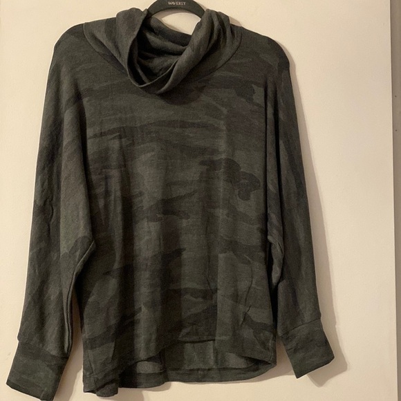 Splendid Supersoft Camo Cowl Pullover - Picture 3 of 8